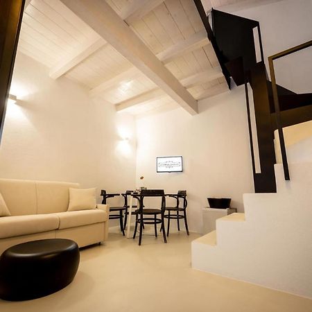 Bed and Breakfast La Casa Del Calzolaio Альтамура Экстерьер фото